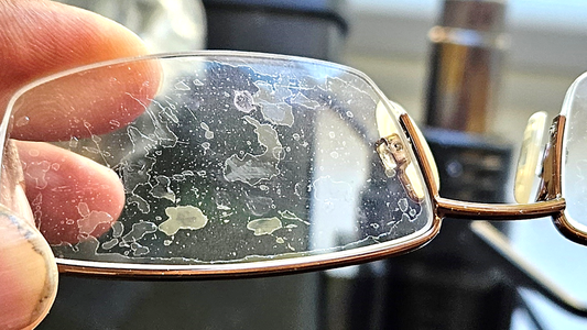 Removing Anti-reflective Coatings From Eyeglasses