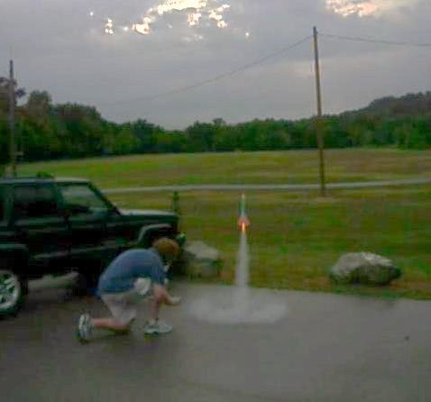 Eco Office Rocket: Build a Rocket from Trash