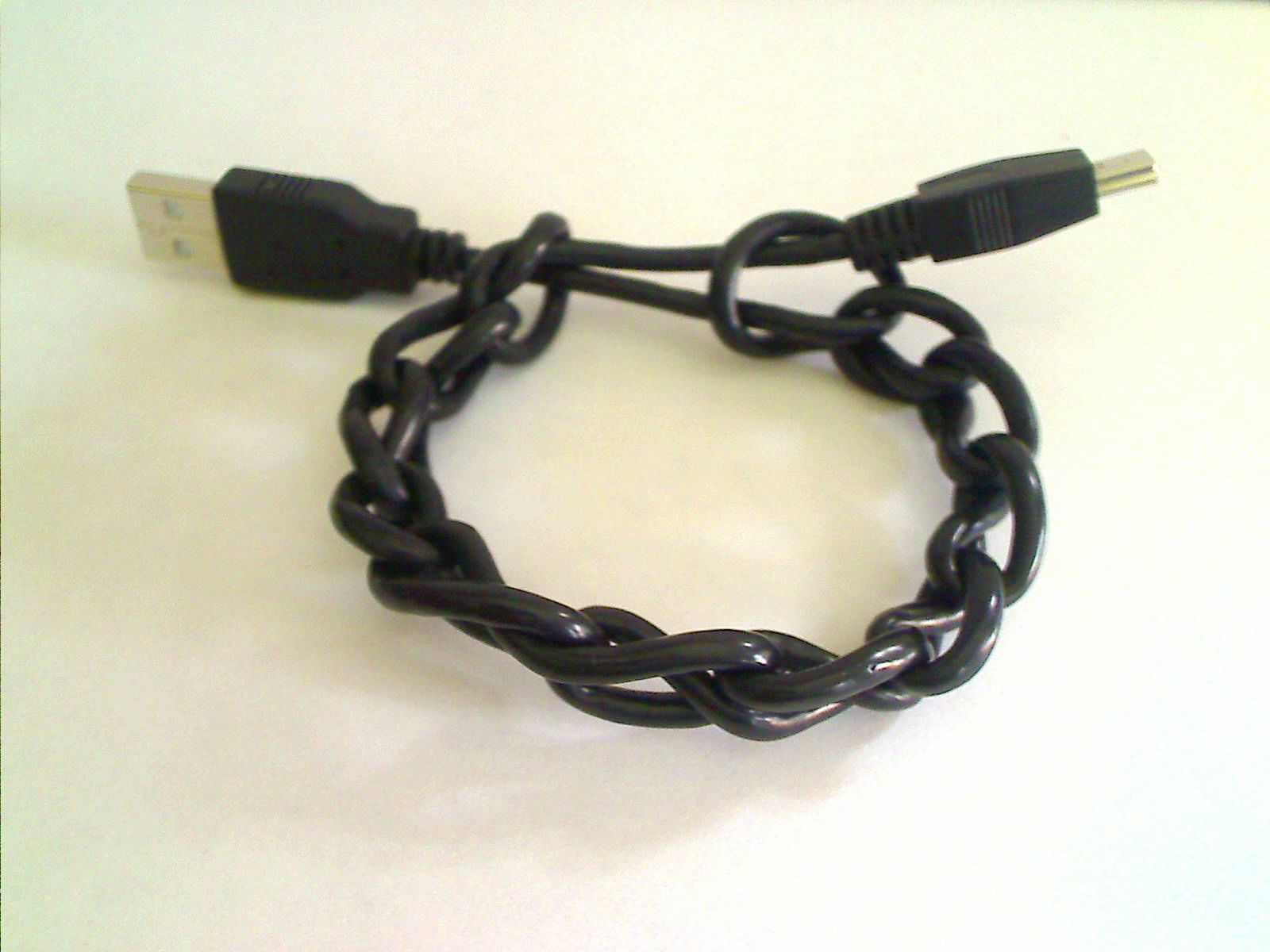 USB Cord Bracelet / Anti-tangling