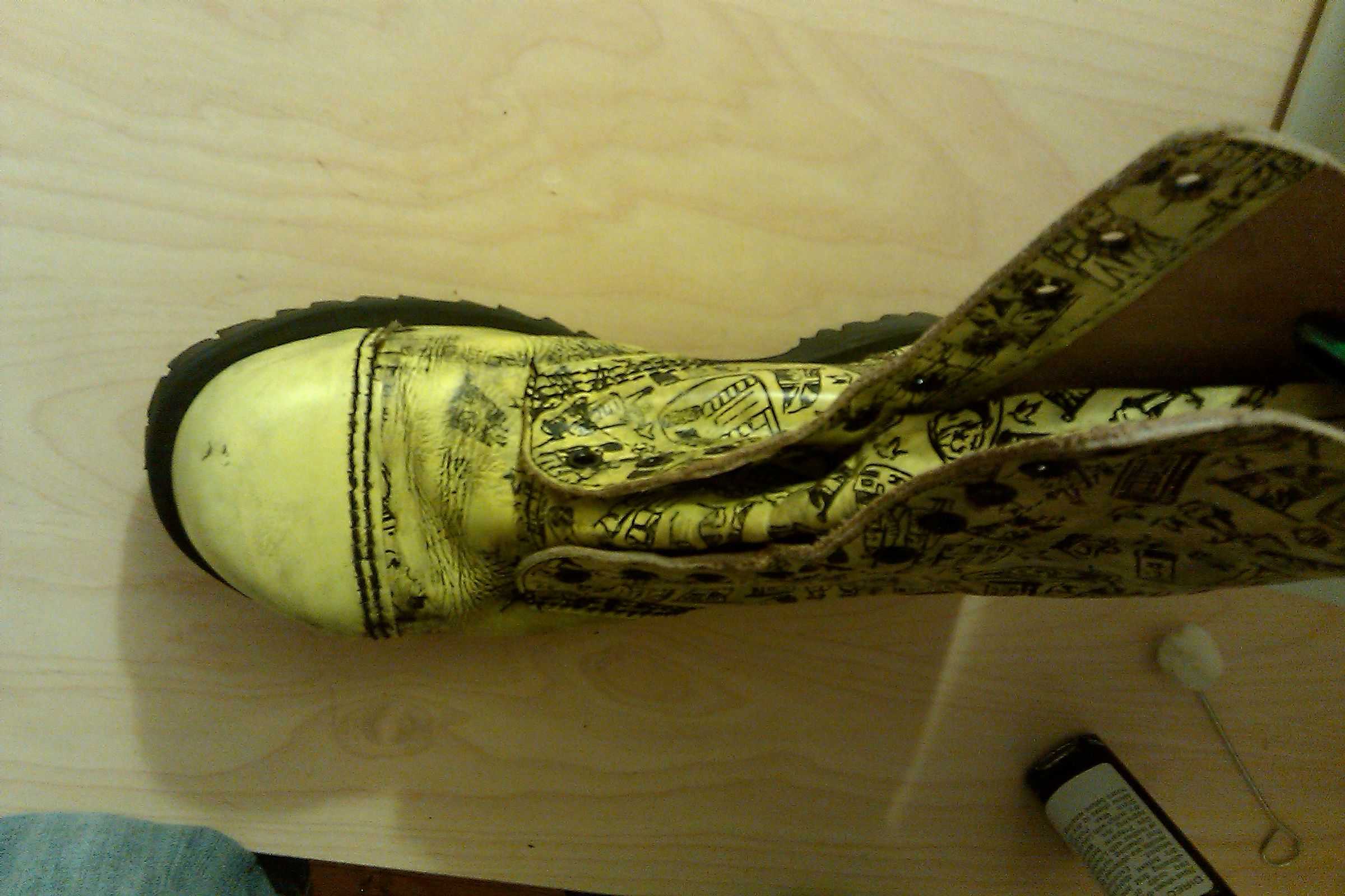 How I Dyed My Leather Boots Instructables