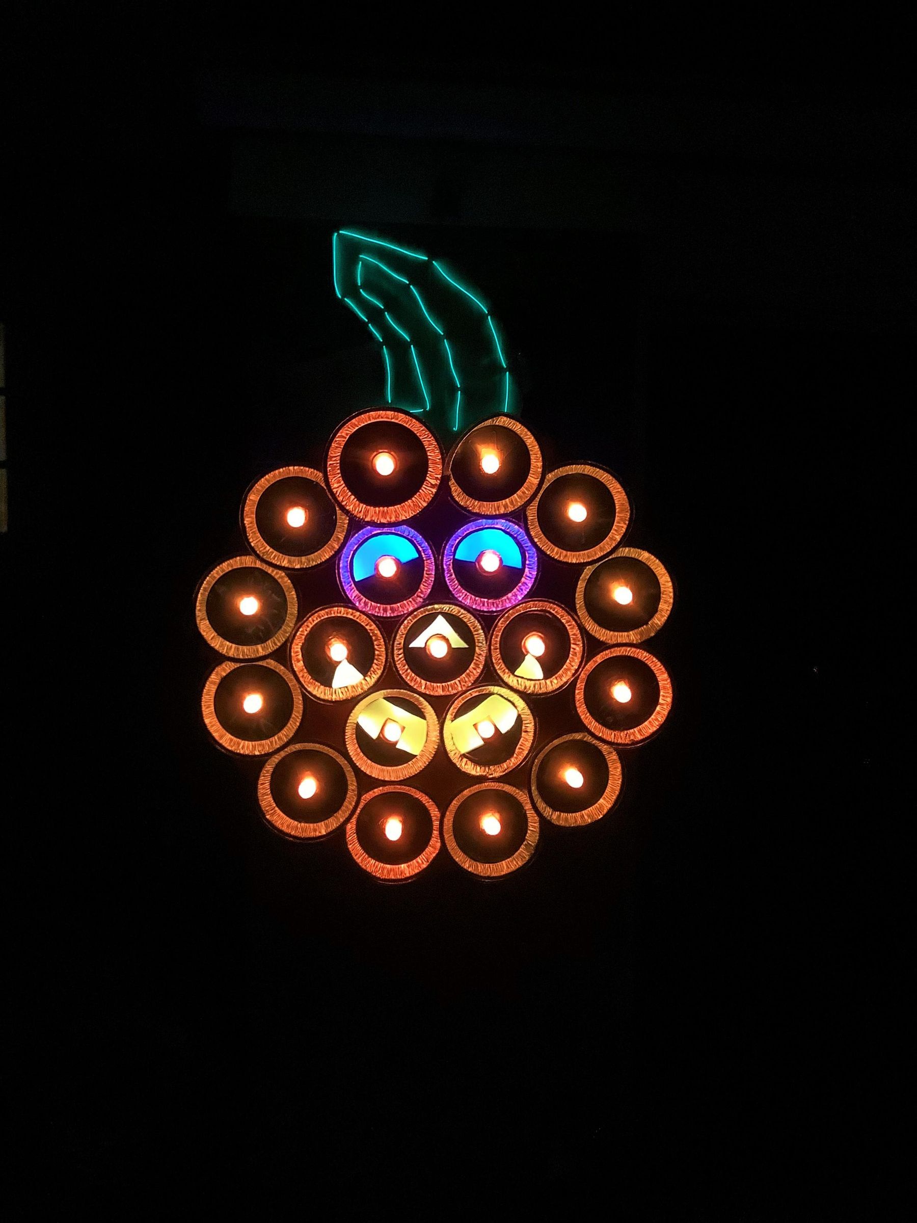 It's the Pie Tin Great Pumpkin 8 Steps (with Pictures) Instructables