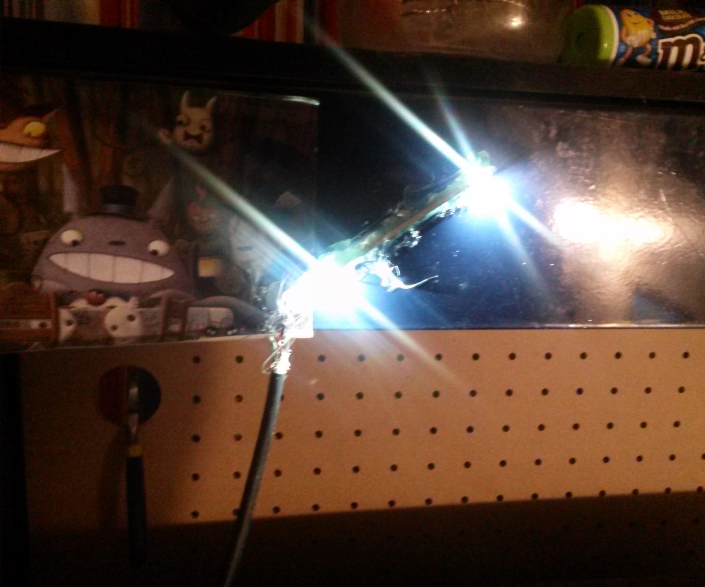 5-Minute USB workbench lamp
