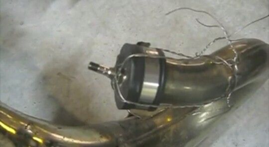 Repairing Dented 2 Stroke Pipe