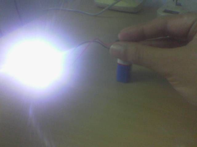 9 Volt Single LED Sensor Light !!!