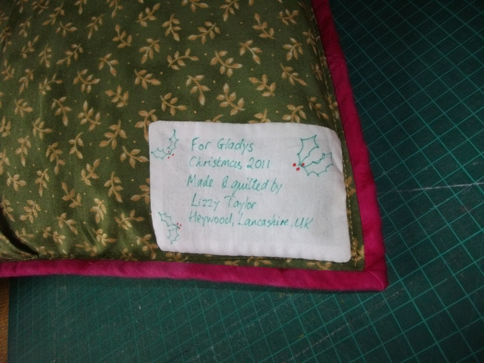 Quilting Basics Muslin and Dryer Sheet Quilt Label 3 Steps