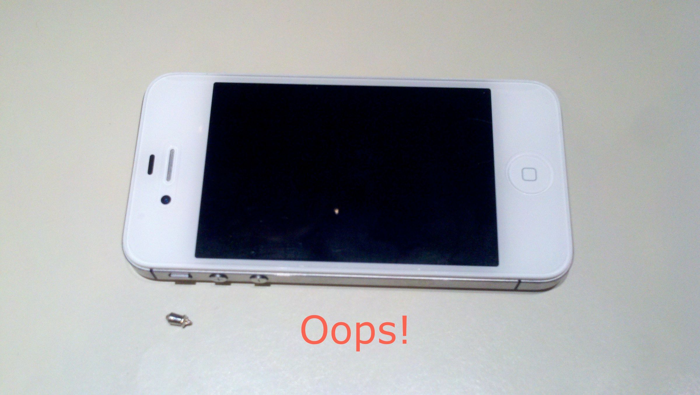Remove a Broken Headphone Jack From an IPhone
