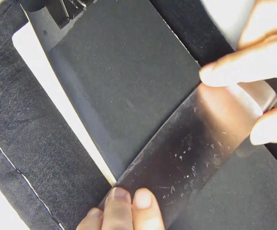 How  to Sharpen a Knife the Macgyver Way