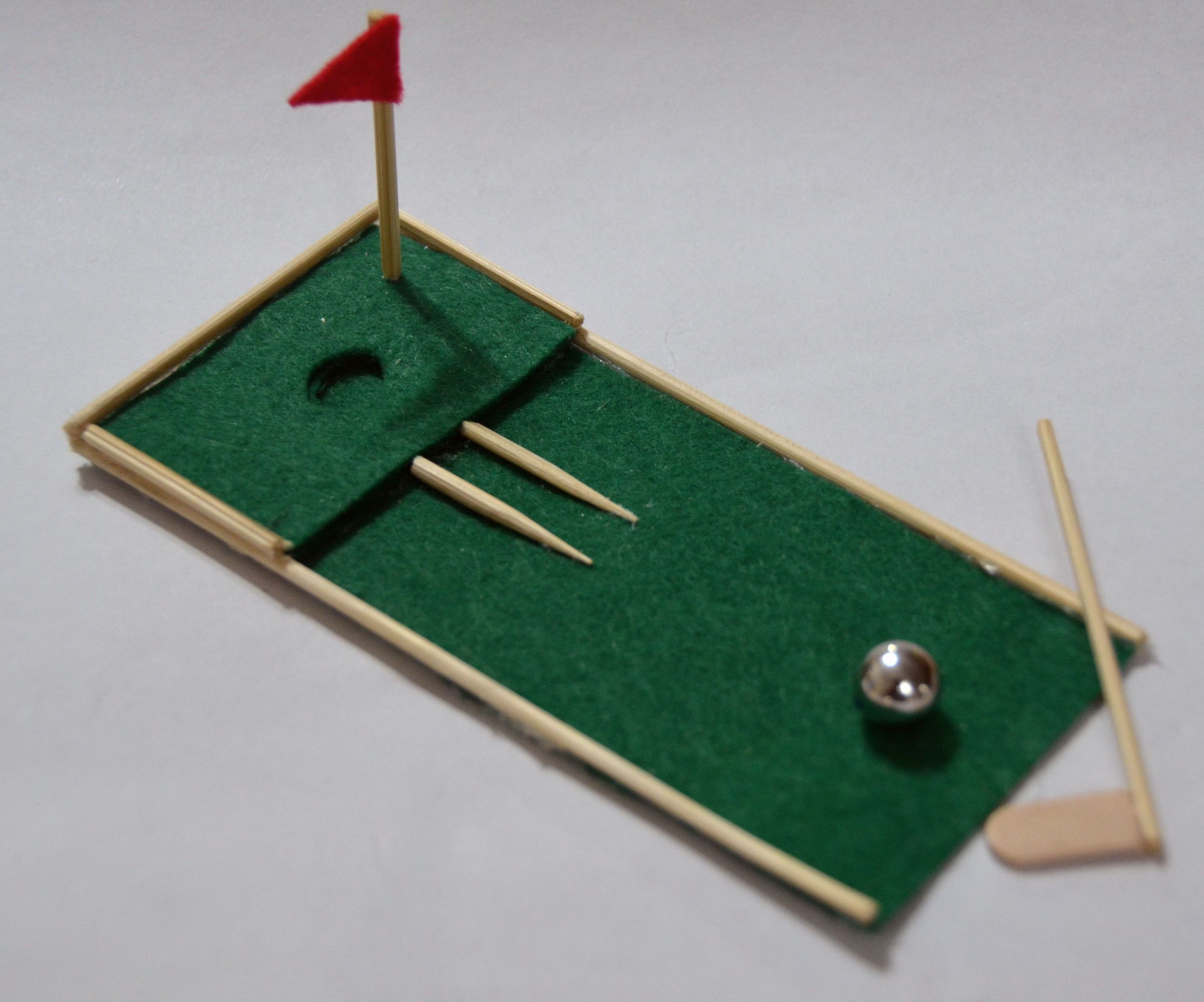 Tiny Golf, the Mini Golf Hole on Your Desk