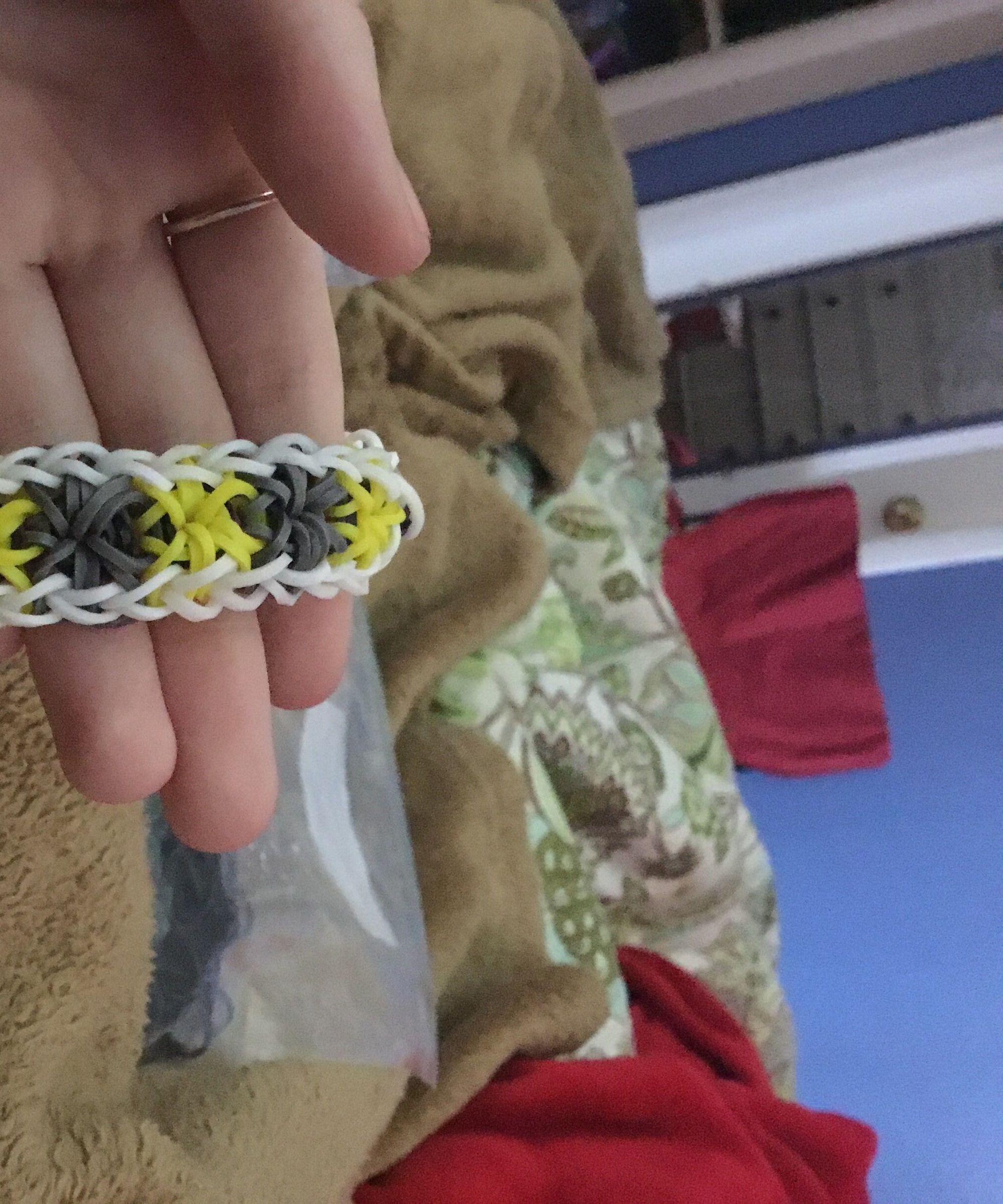 Starburst Rainbow Loom Bracelet