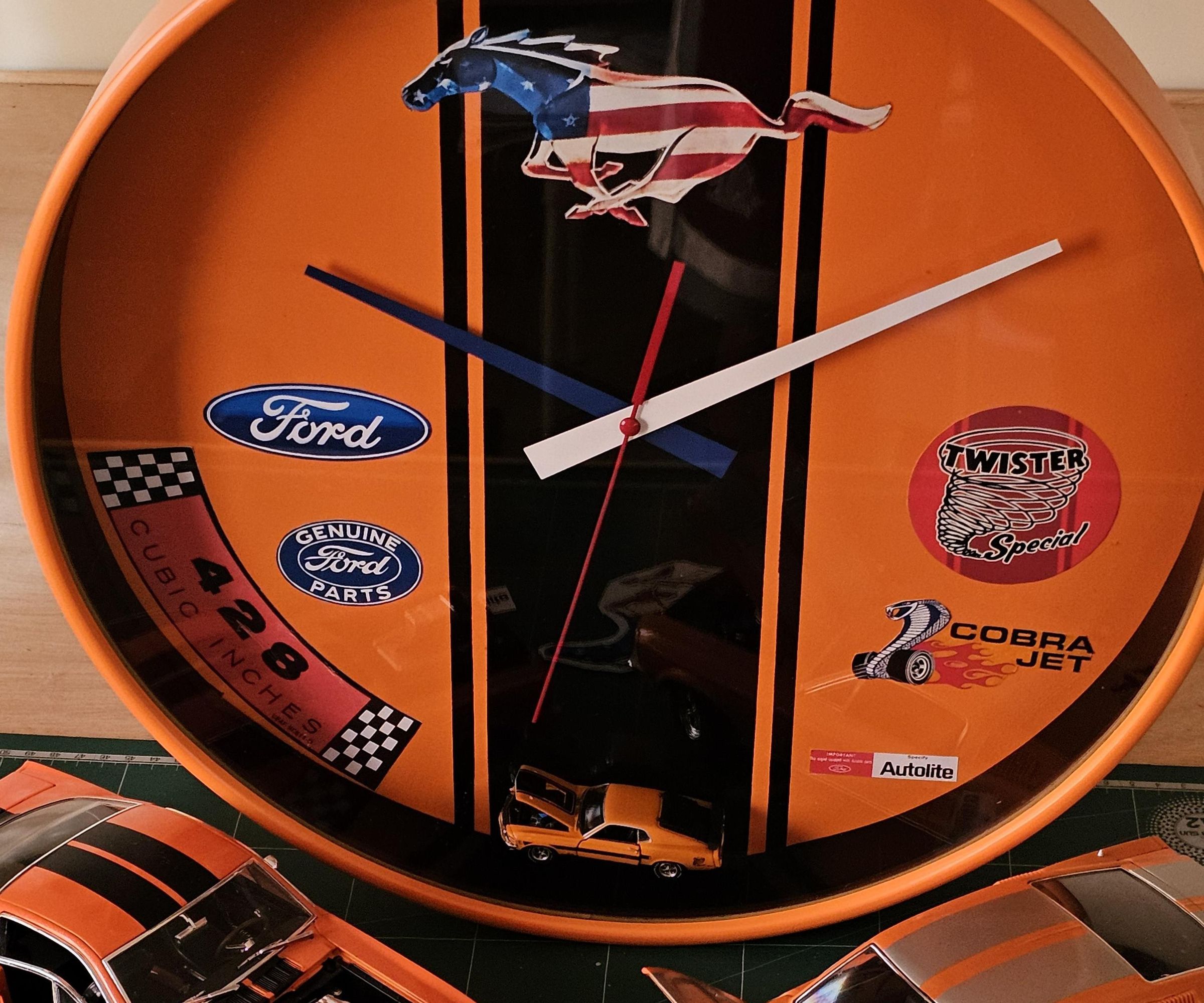 Mustang MACH 1 Clock