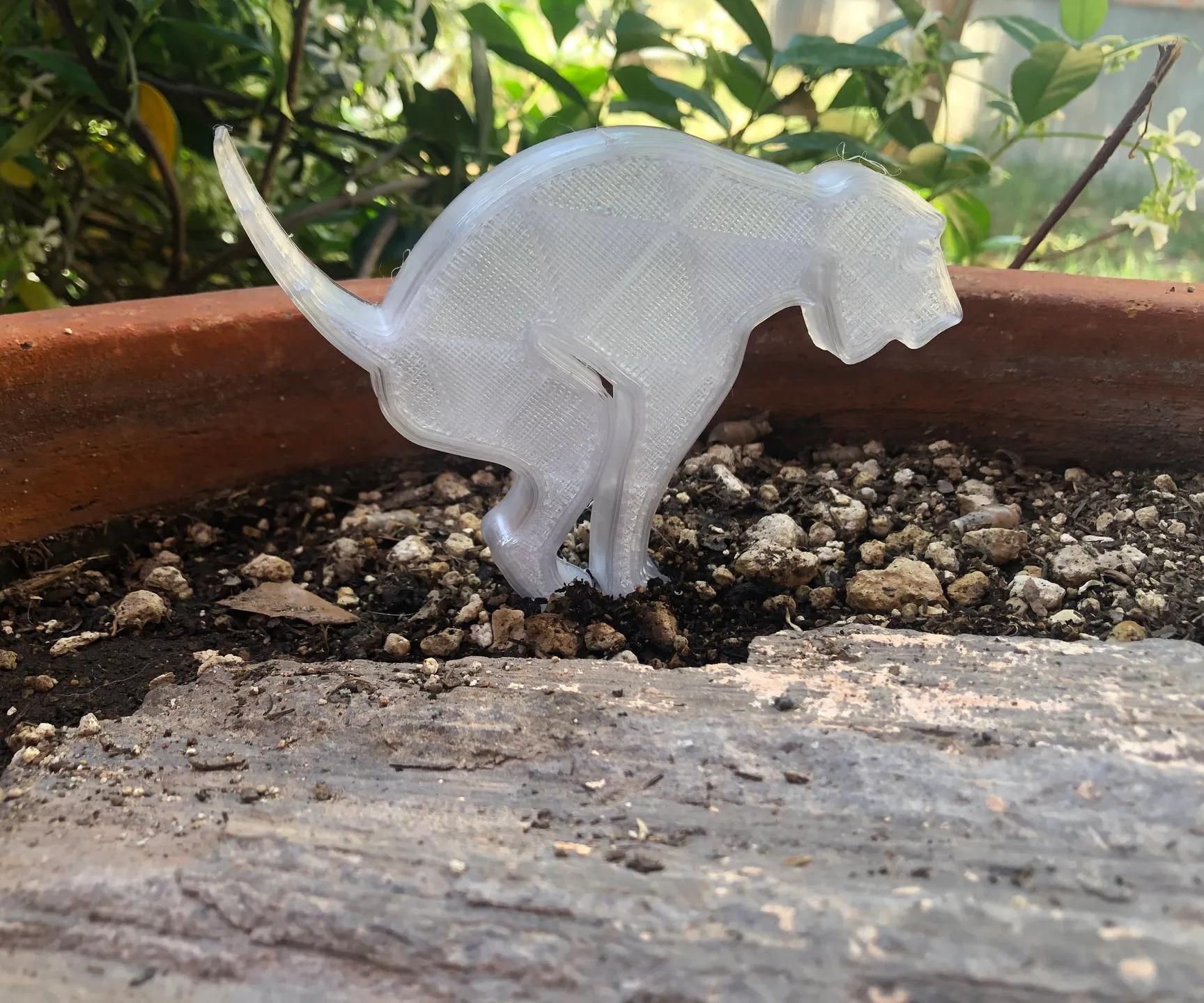 Funny Dog Garden Statue (Add Some Character to Your Garden)