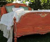 Annie Sloan Chalk Paint How To Distress For The Beginner