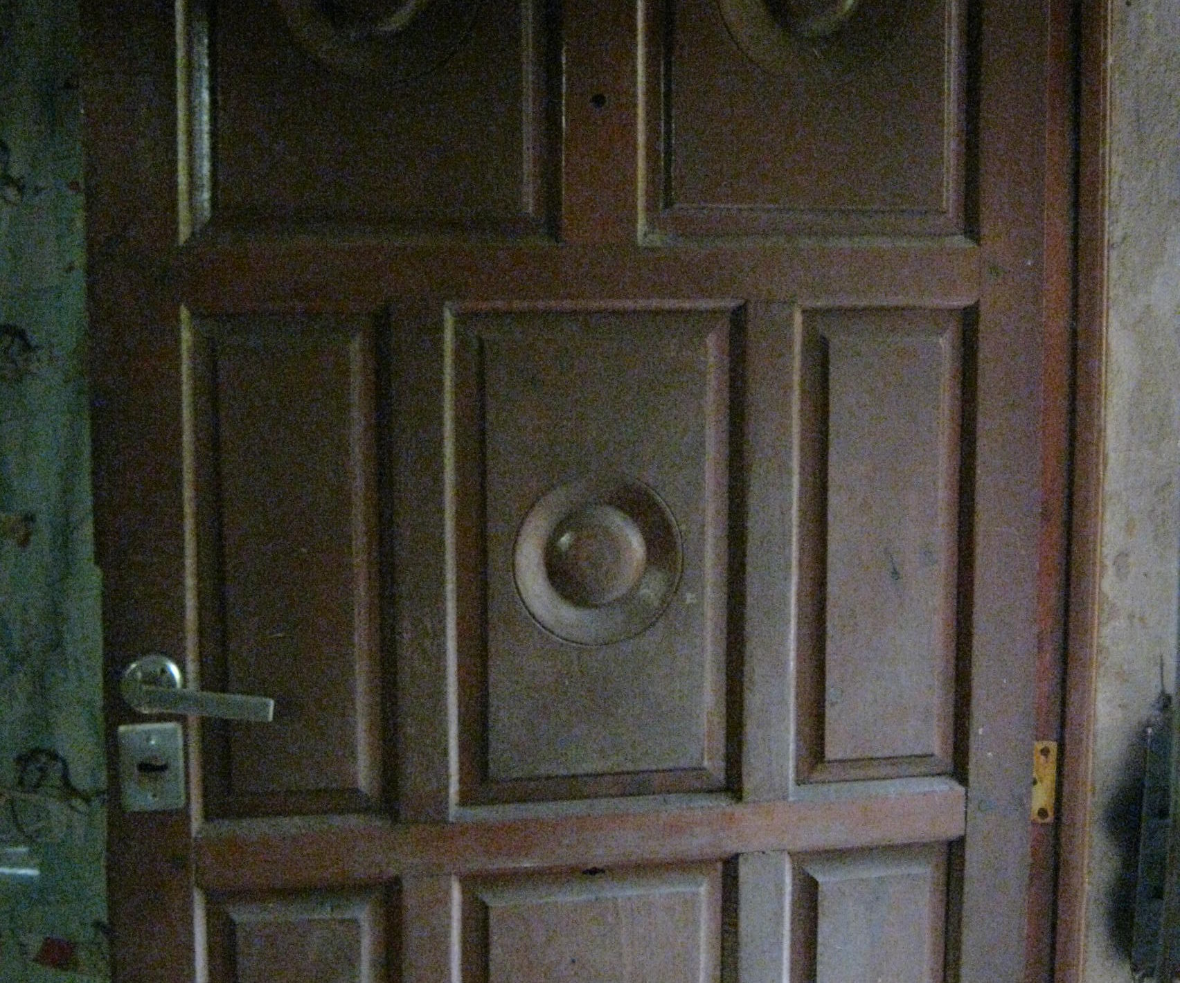 Door Security Mechanical System ( Poor  Jaa ) 