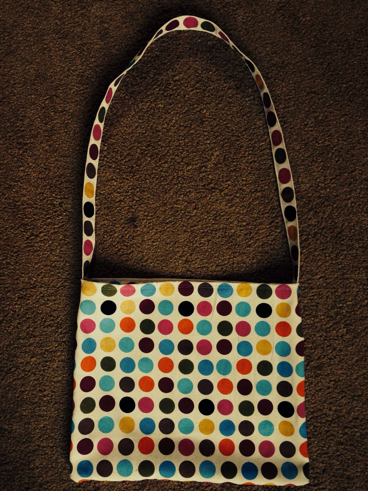 Quick and Easy Messenger Bag