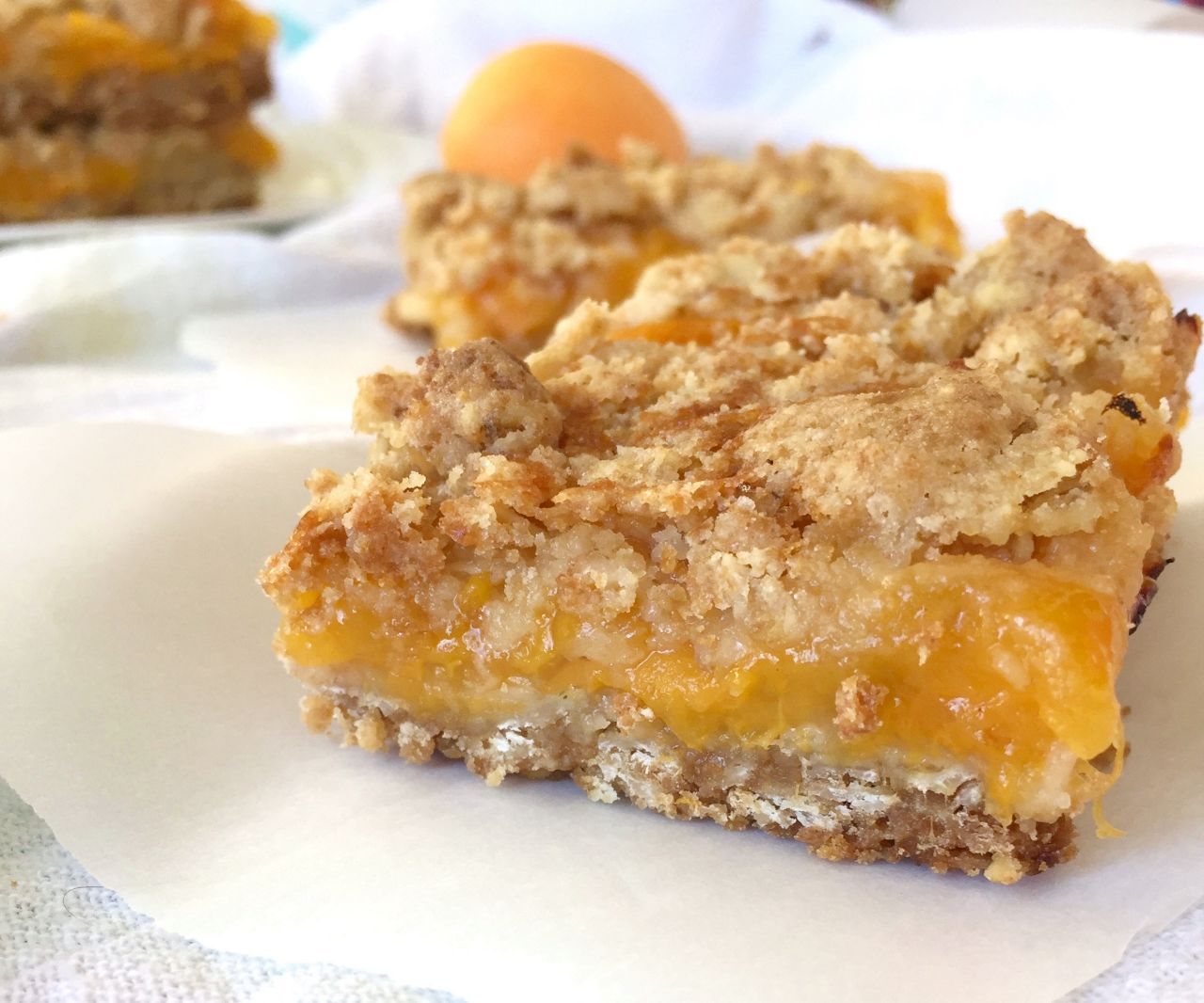 Apricot Ginger Crumble Oat Bars (gf)