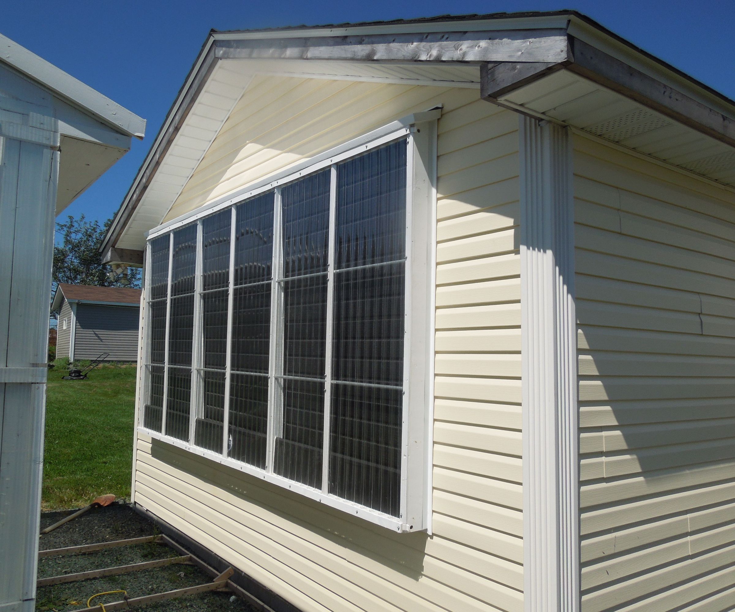 My Eco-Friendly Garage Heater: A Pneumatic Solar Thermal Collector
