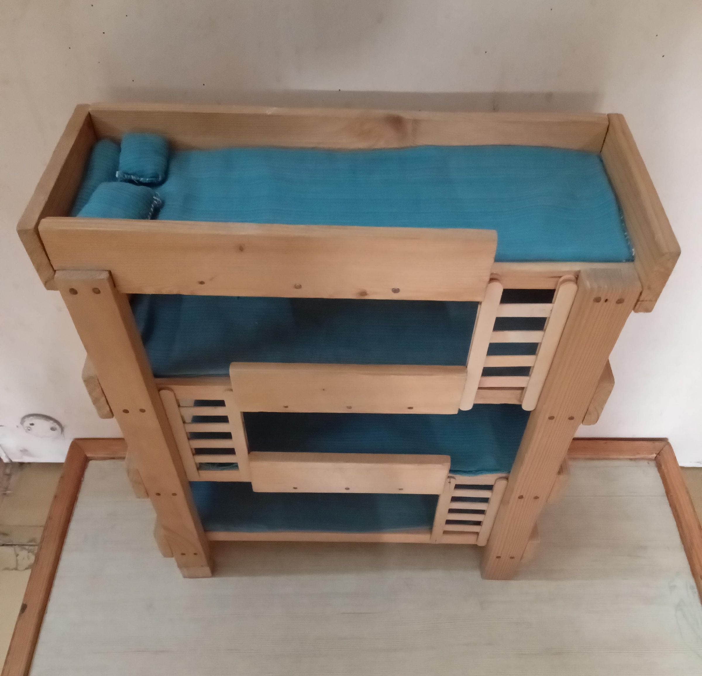 Small Bunk Bed 11 Steps (with Pictures) Instructables