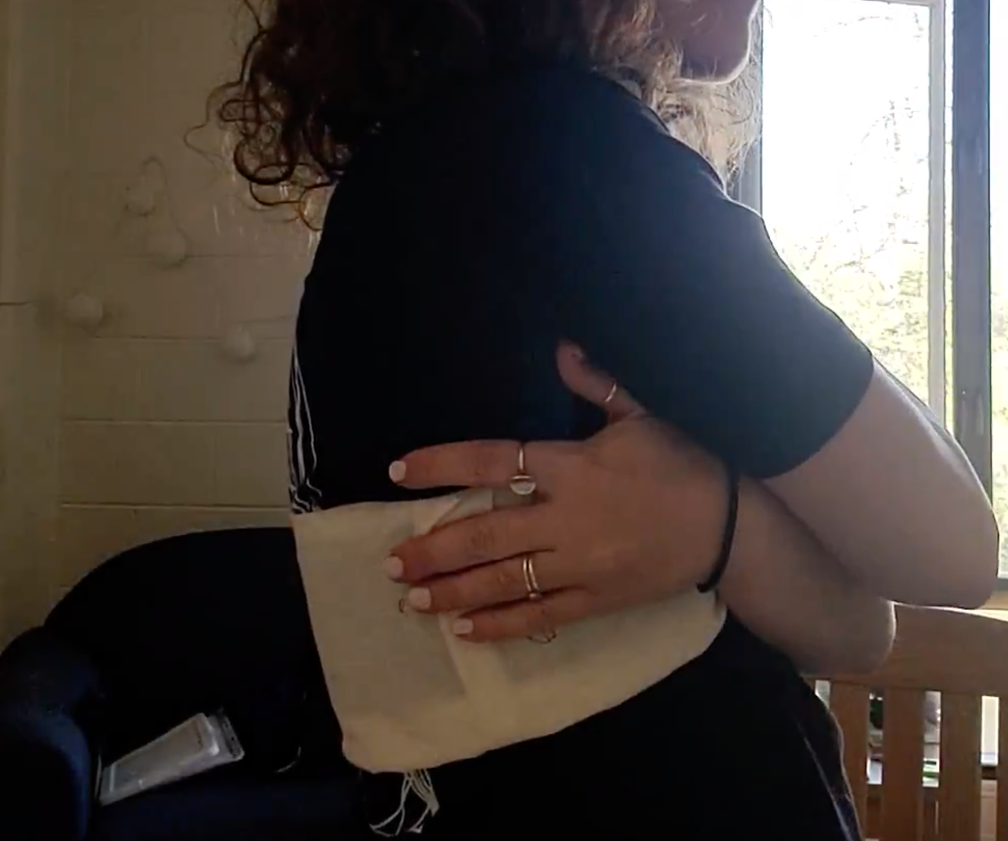 Hug-Me