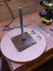 Attaching the Stool Top
