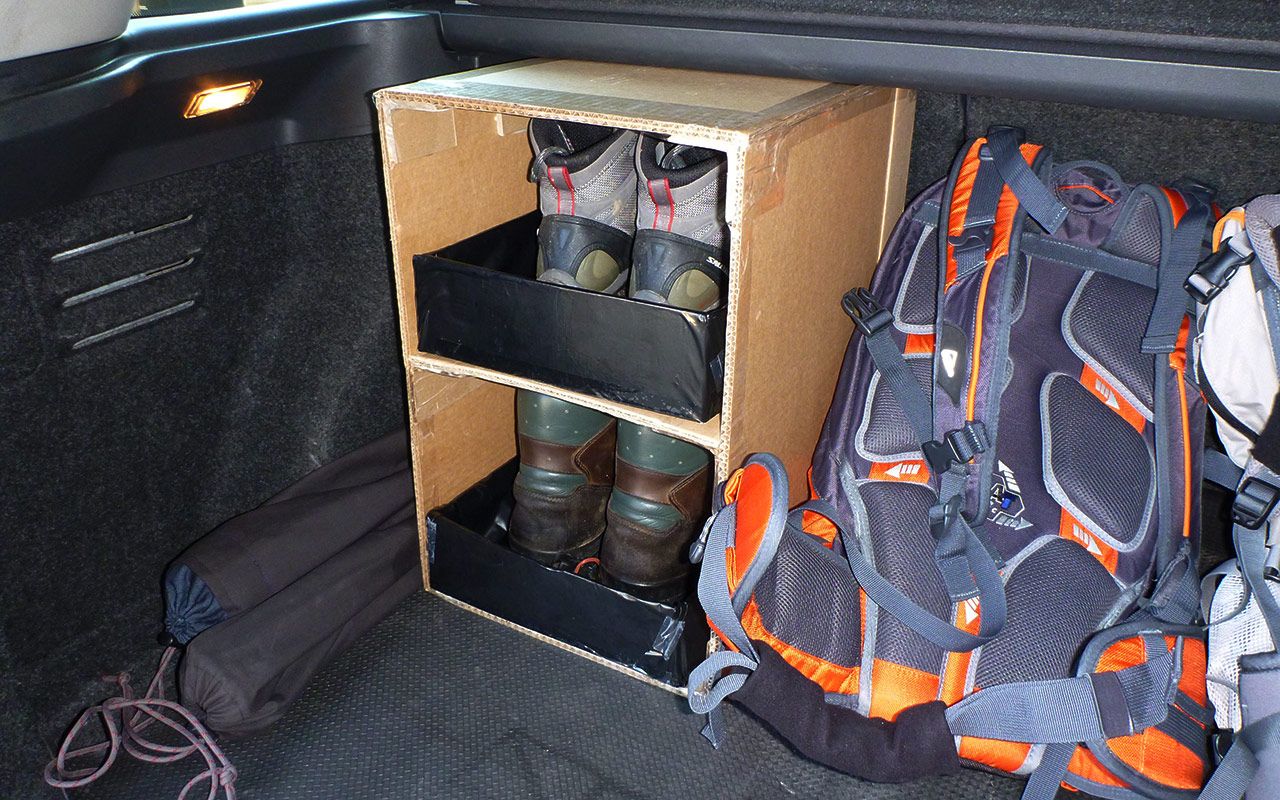 DiY Box for Hiking Boots in Car Trunk
