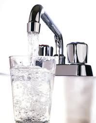 How to Fill Glass With Water