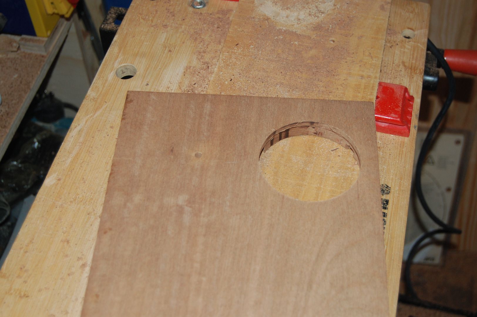 Adirondack Chair Cup Holder 4 Steps Instructables