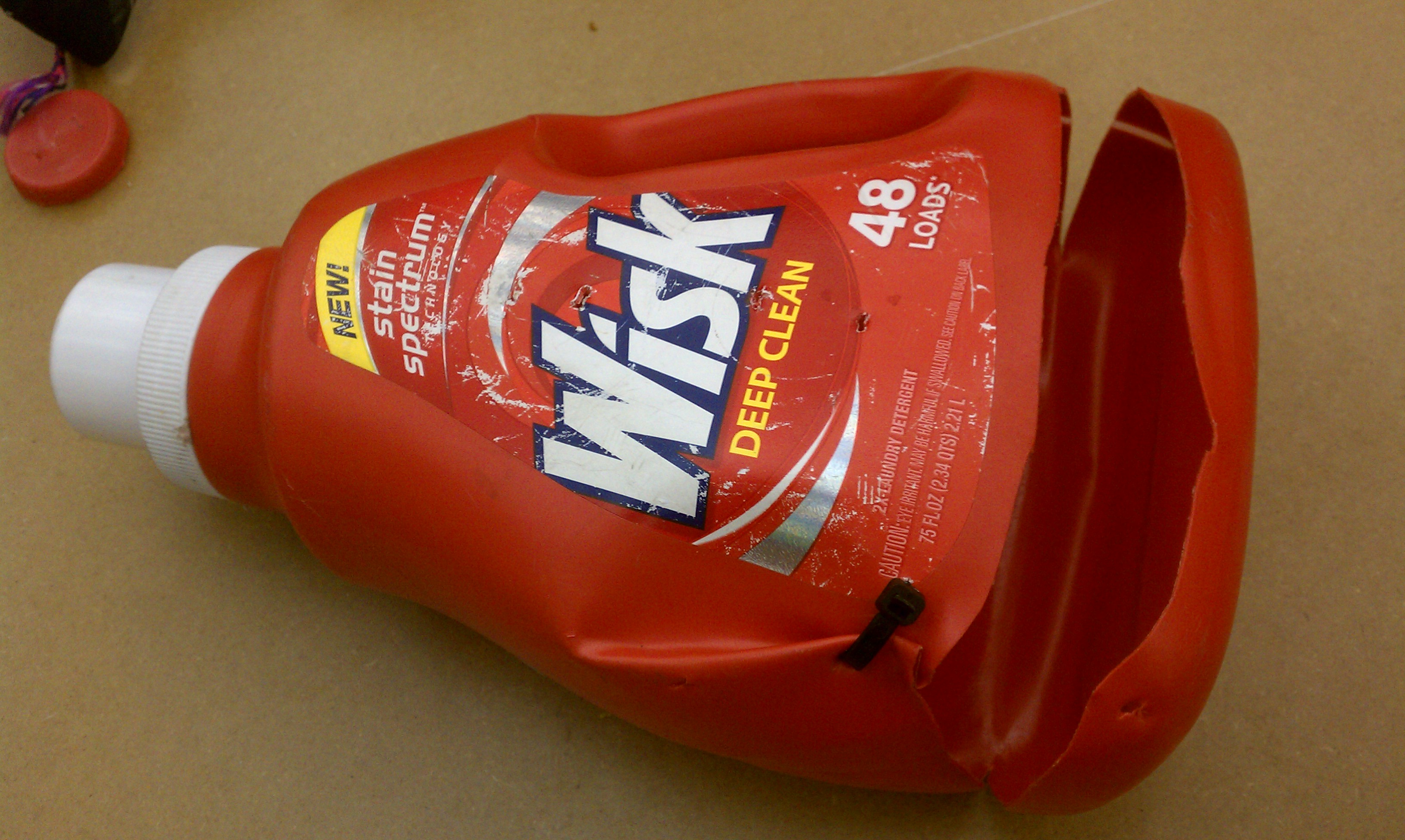 SLR Case From a Laundry Bottle 9 Steps (with Pictures