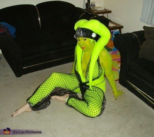 Oola the Twi'lek: Return of the Jedi Costume