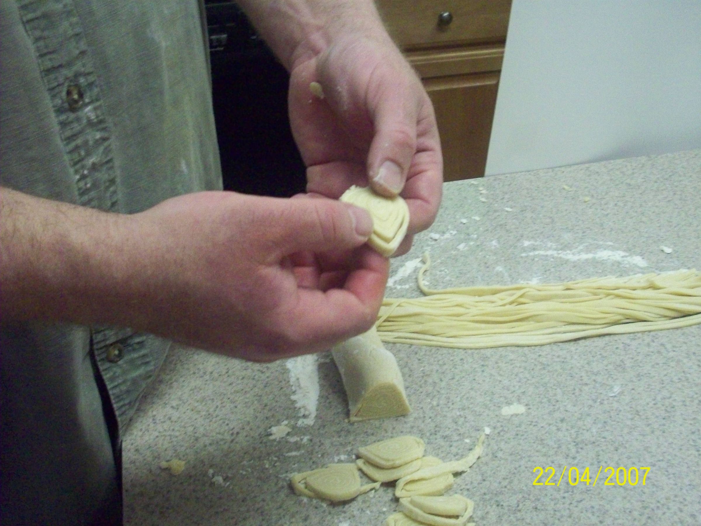 Easy Way to Cut Pasta