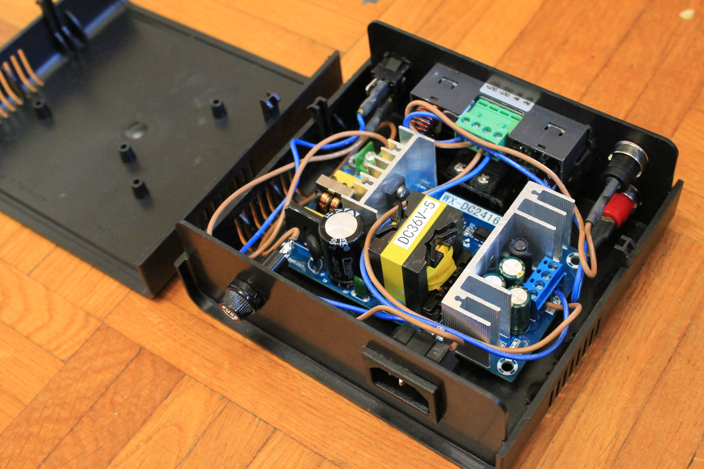 Easy Power Supply 3 Steps Instructables