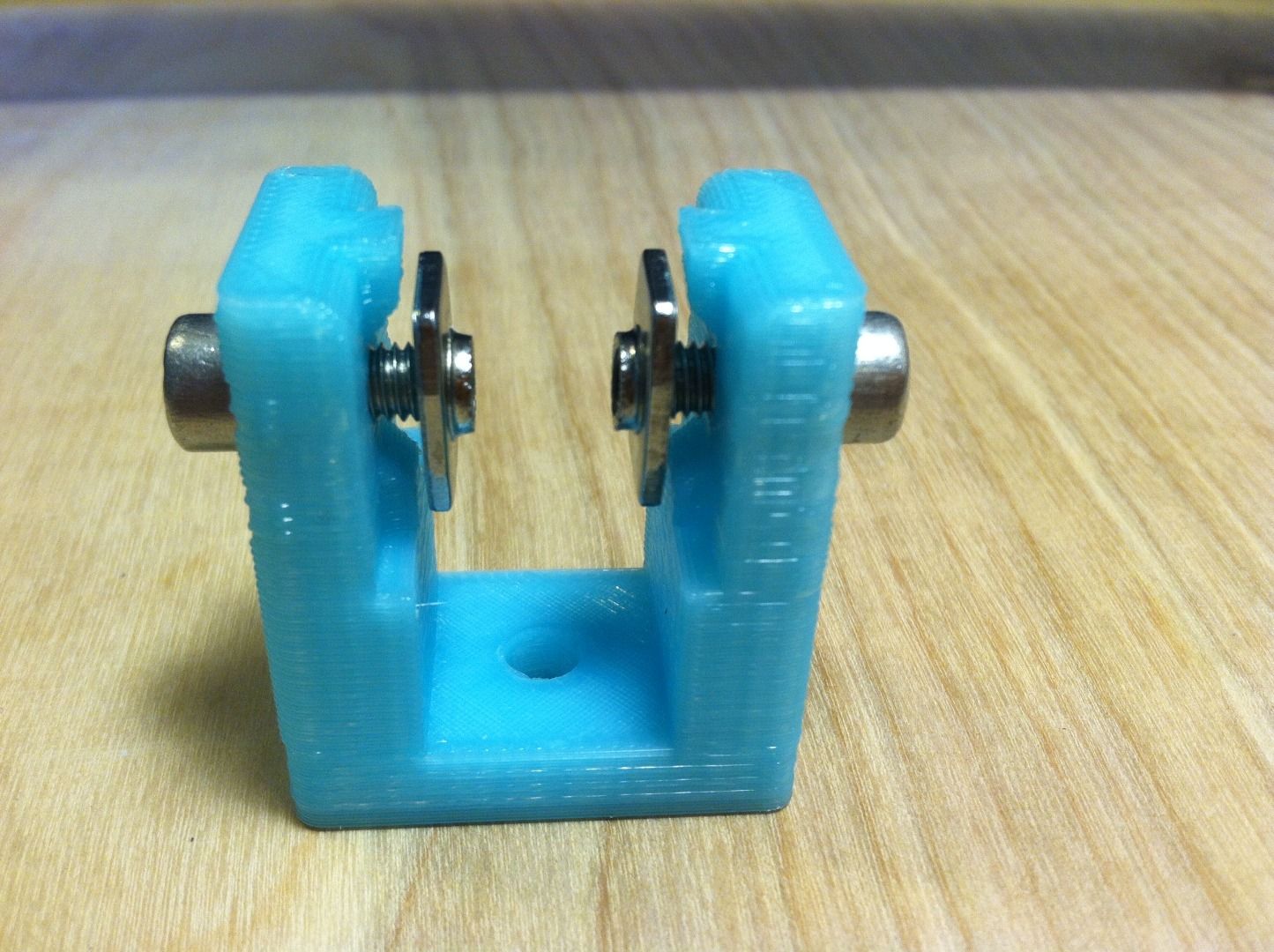 Tap Straight Holes in Aluminum Extrusion With a 3D Printed Tap Jig