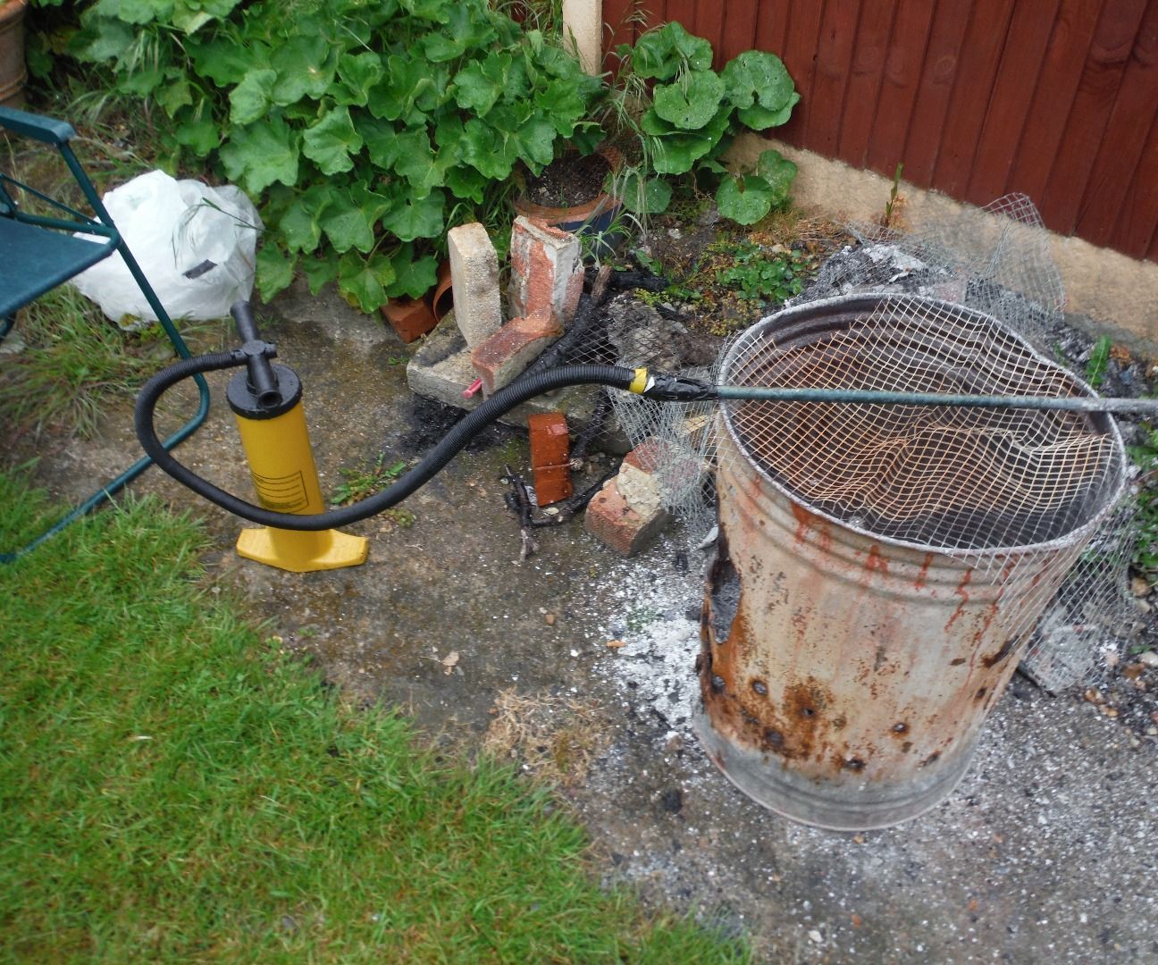 Quick and Easy Backyard/BBQ Bellows