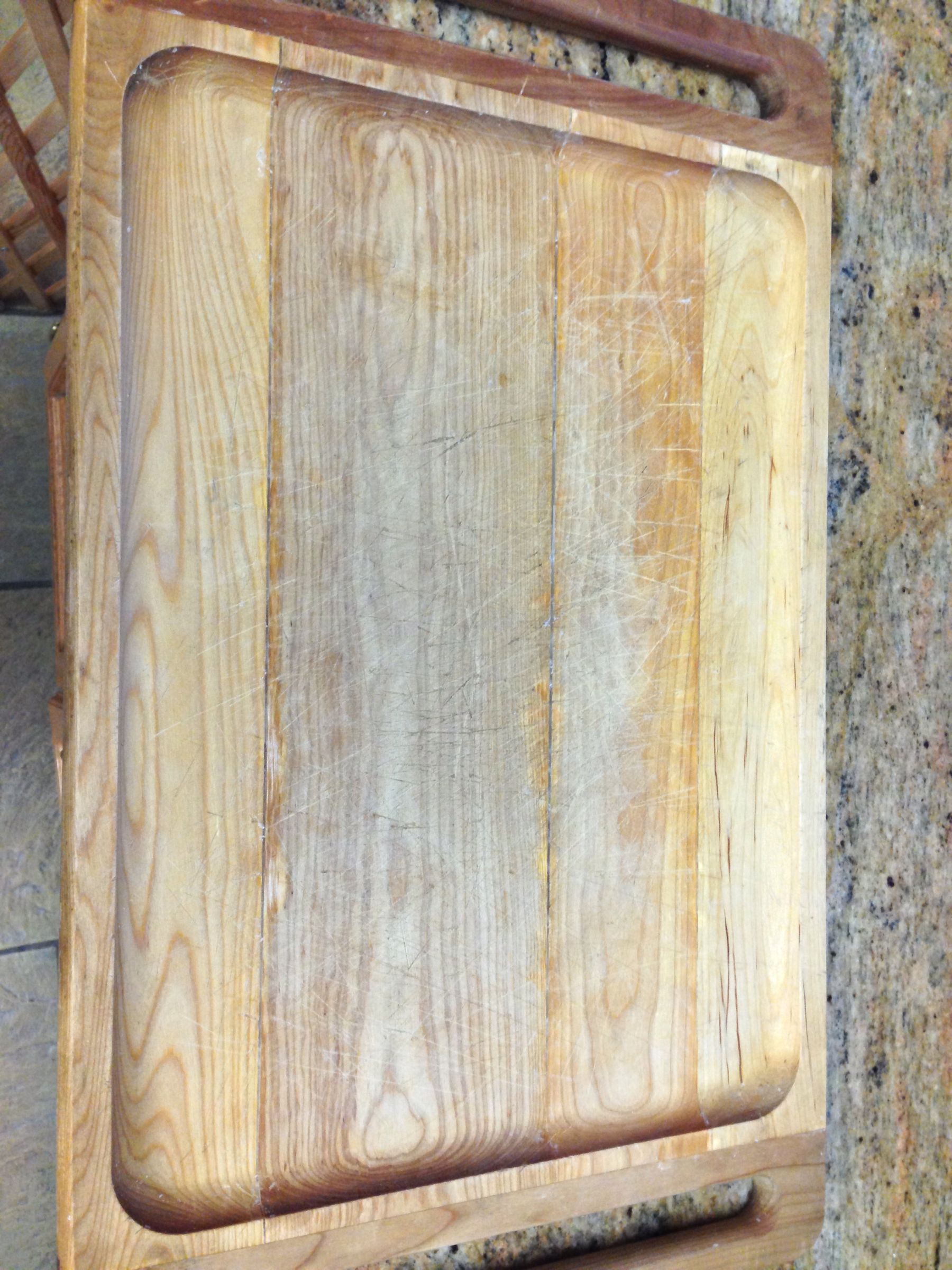 Rehab a Leaky Cutting Board With Beeswax 5 Steps Instructables