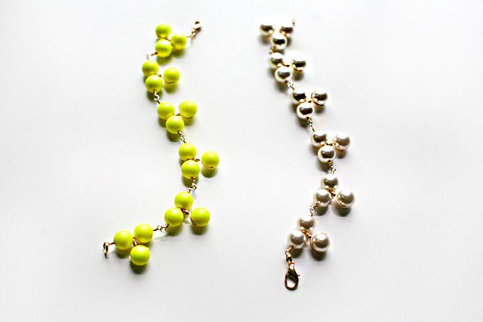 Easter Bracelet Plans-how to Make Bracelets With Beads