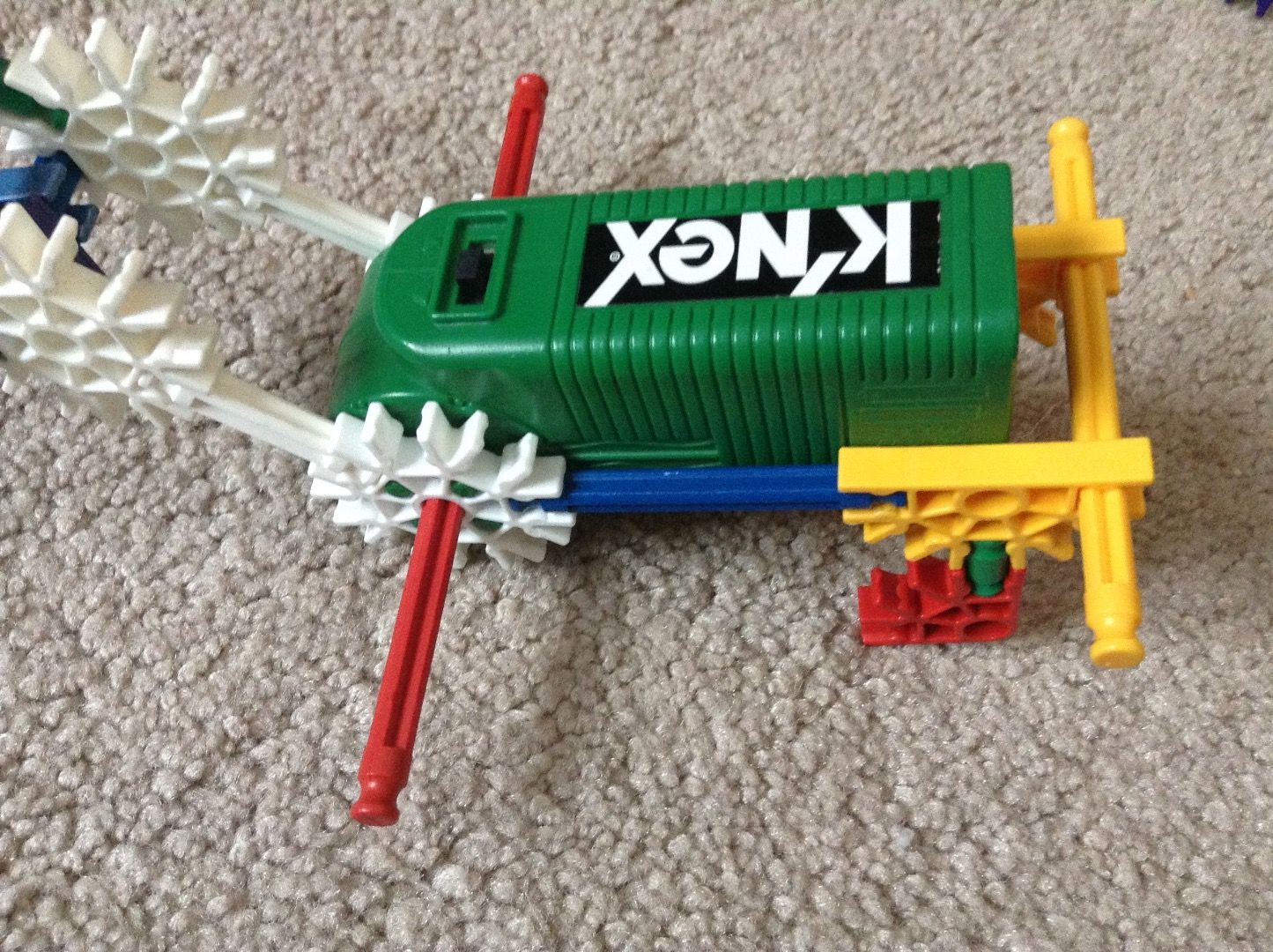 K'NEX Walkerbot Roboticat (Robotic Cat) Instructions 4 Steps