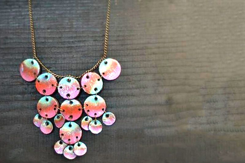 DIY Bubble Necklace