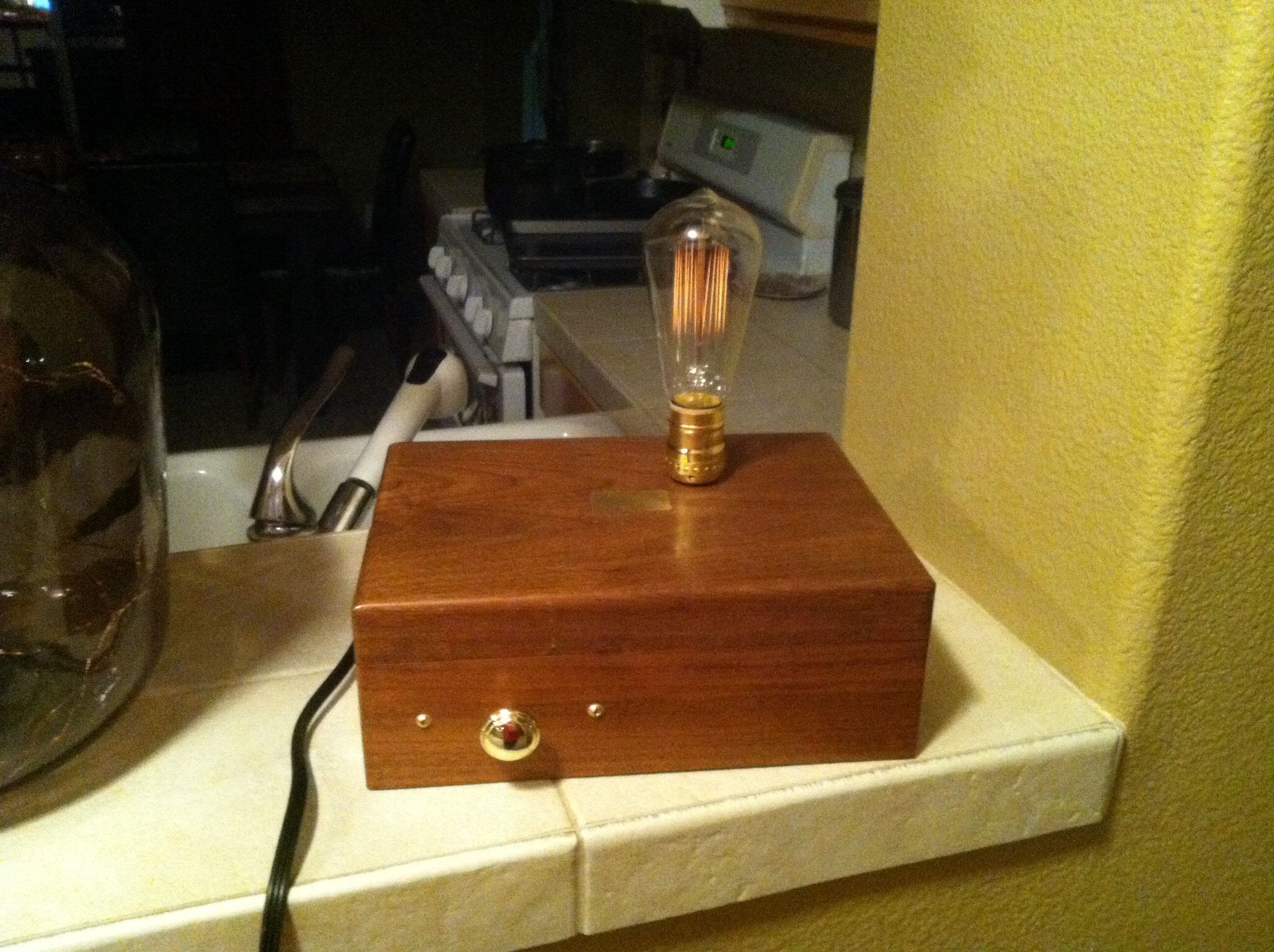 Cigar Box Lamp 3 Steps Instructables