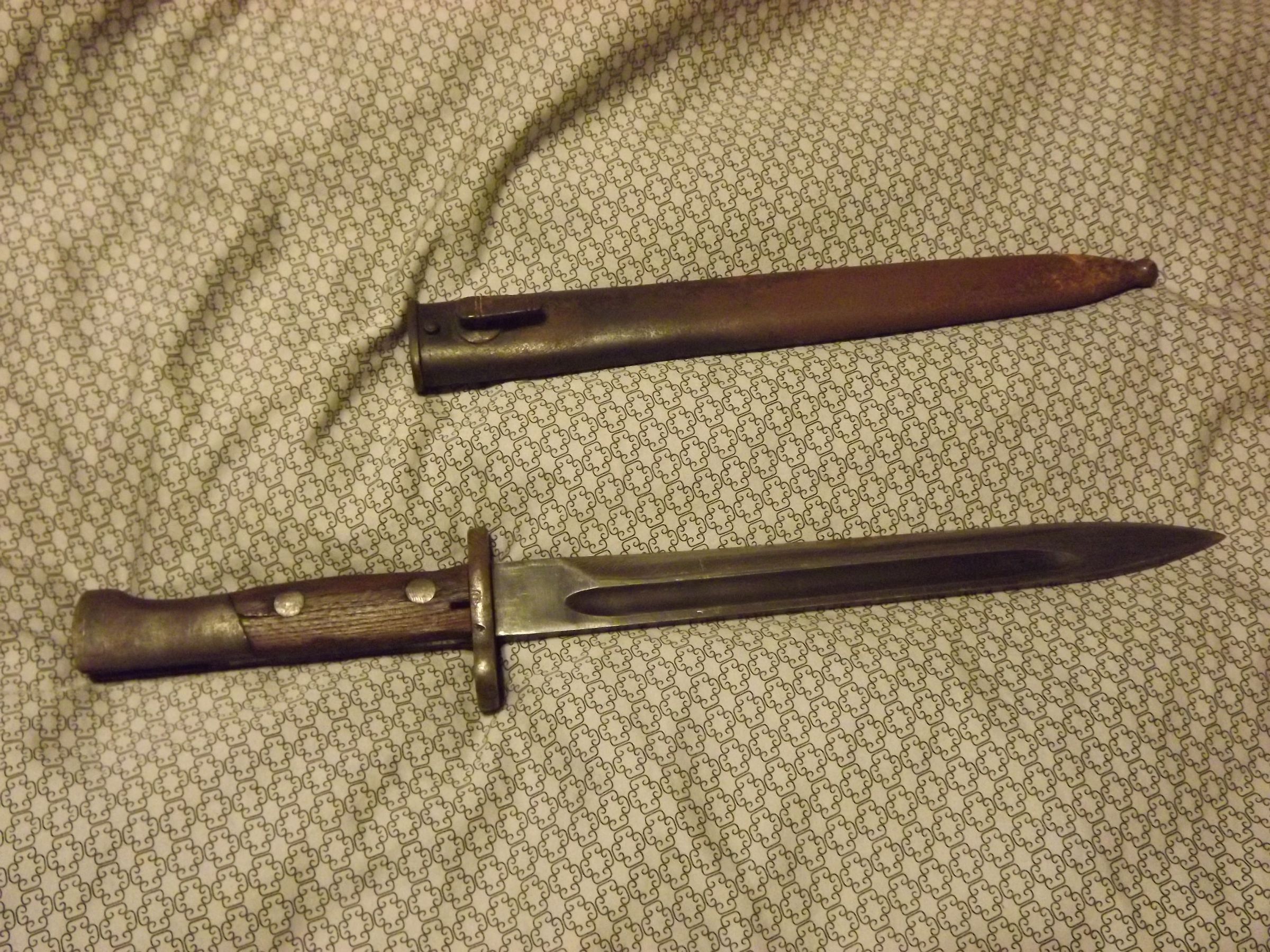 Need Help Identifying This Bayonet