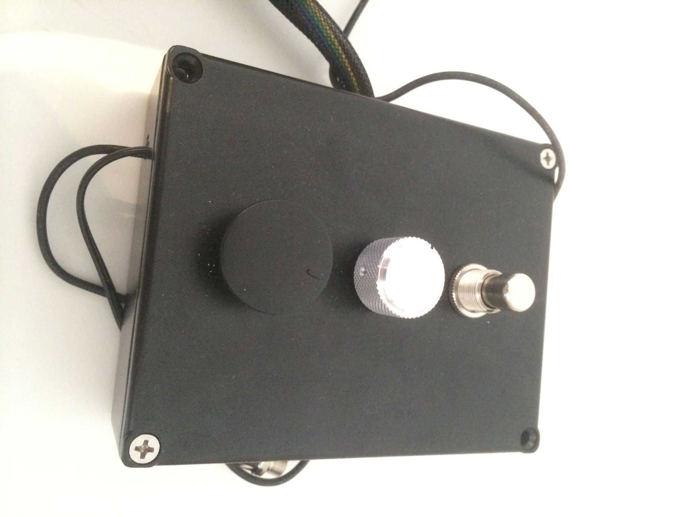 Anachronistic Audio Effect Unit Tremolo 9 Steps (with Pictures