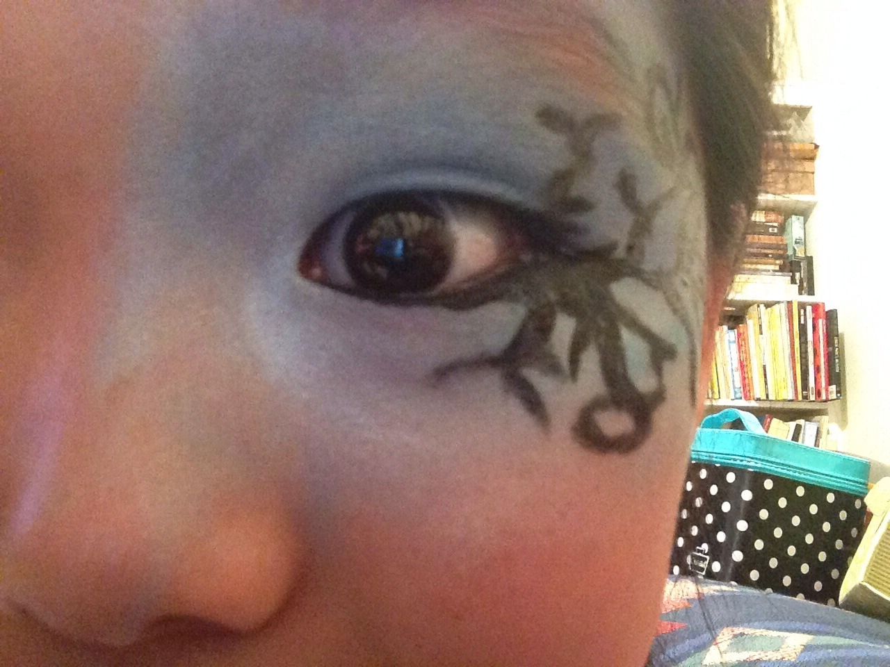 Abstract Swirl Eye Makeup