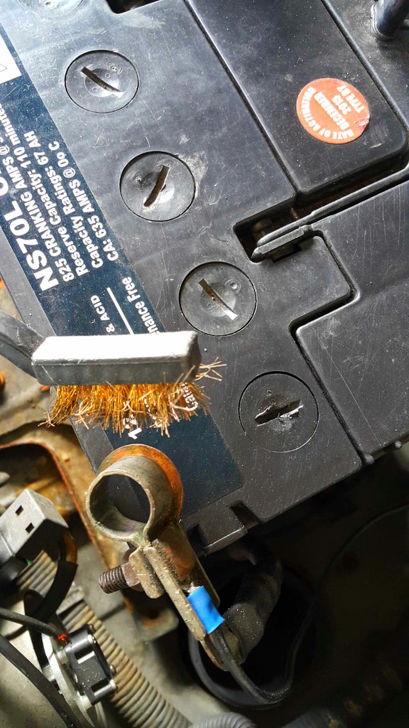 Car battery pole Clearance