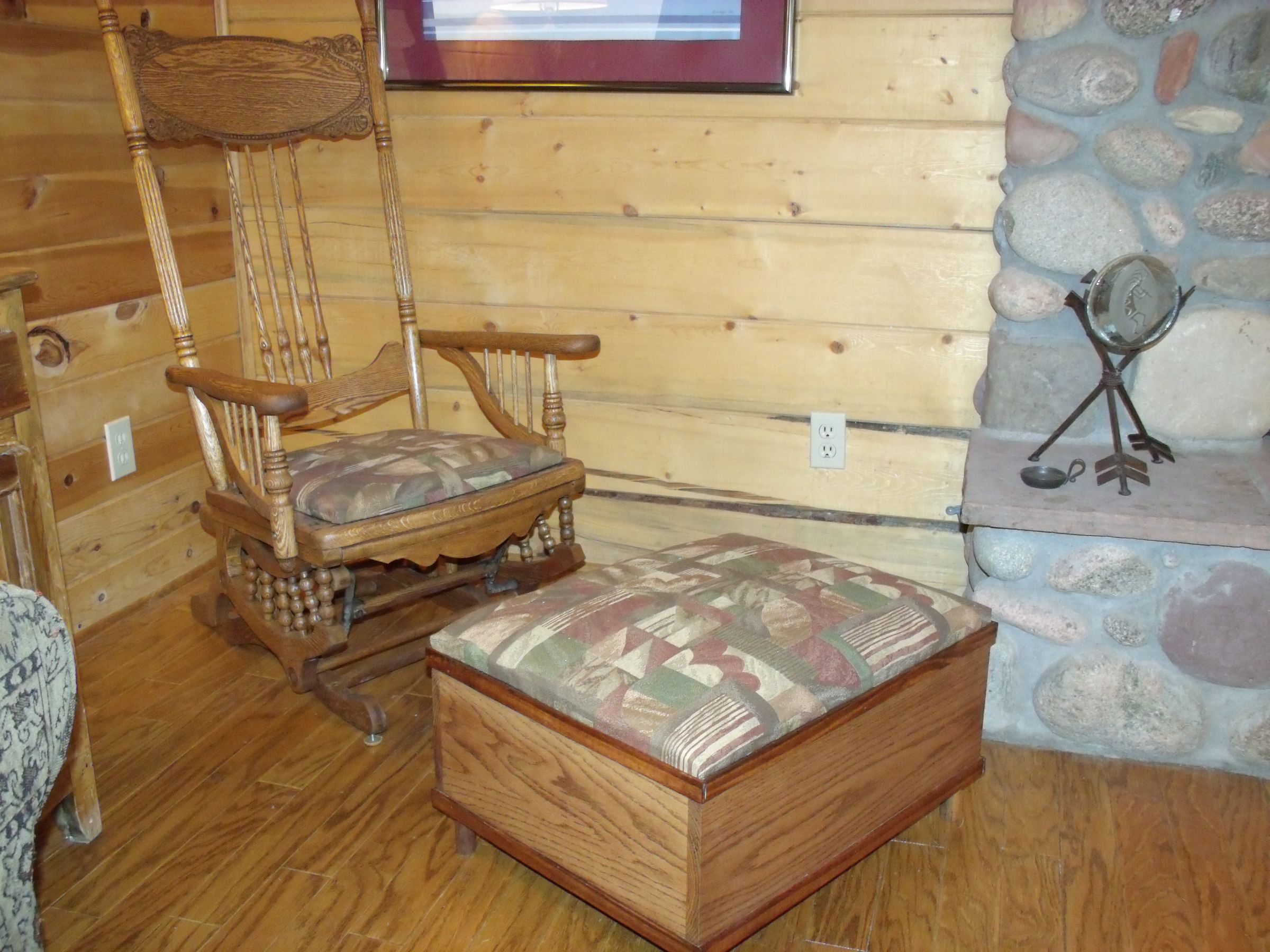 Sub-Woofer Ottoman