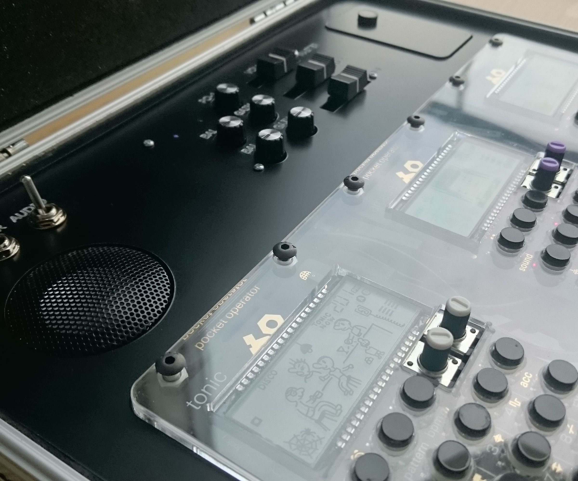 Pocket Synth Briefcase V2