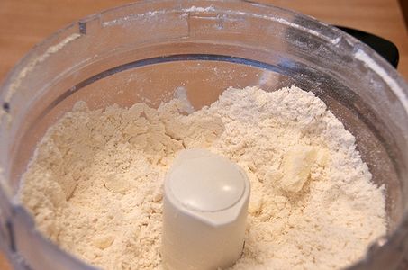 Make the Dough for Your Pie Crust