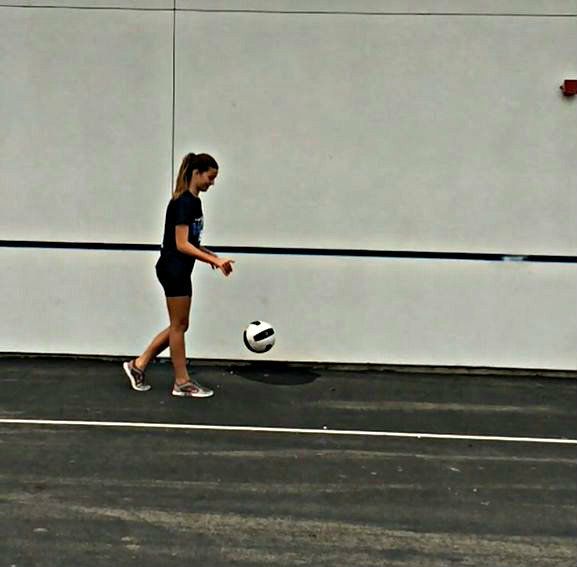 Easy Steps for the Perfect Overhand Serve
