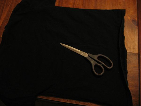 How to Make a Loose Shirt Tighter