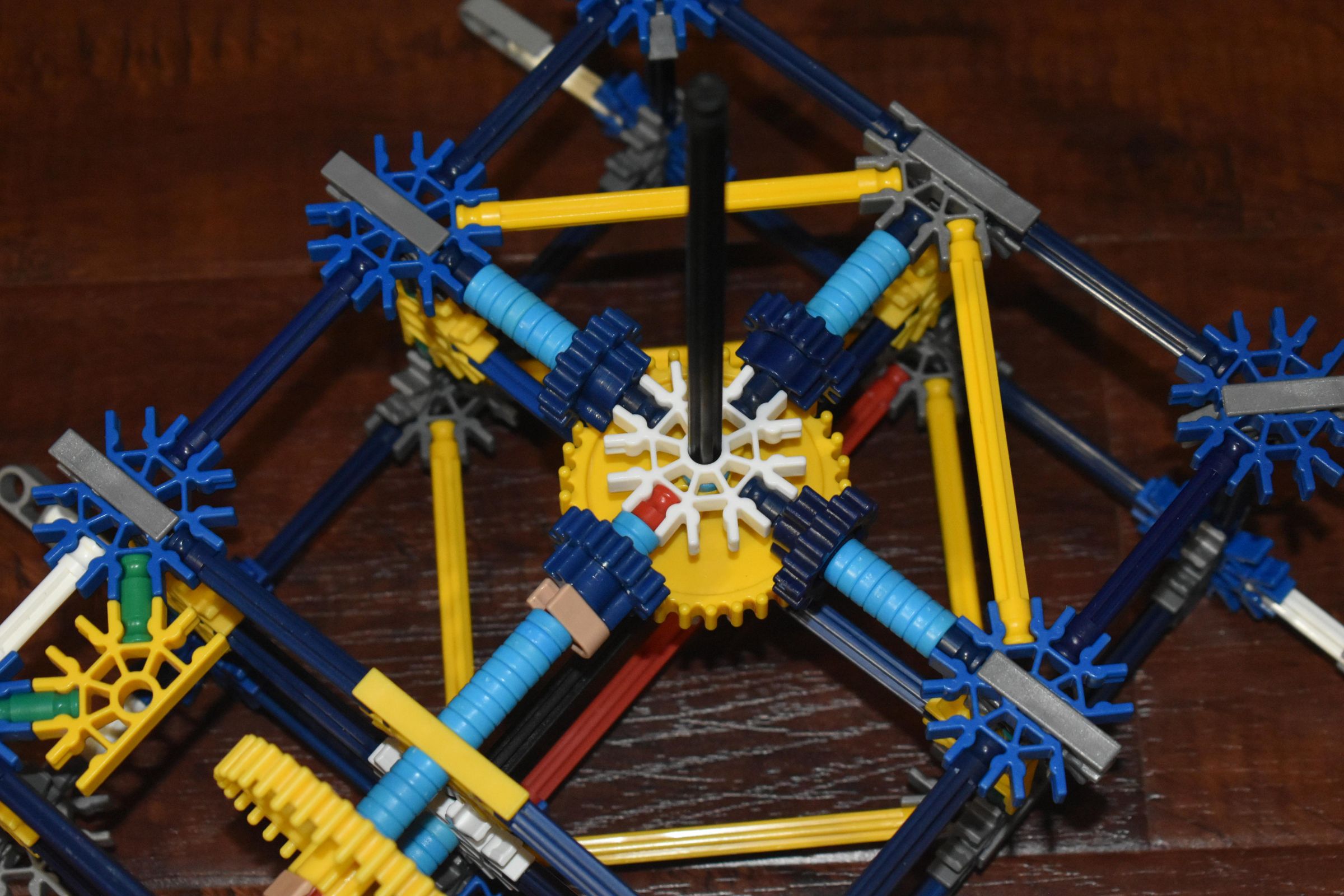 K'nex Octopus Fair / Carnival Ride Knex W/ Set Up & Disassembly Process ...