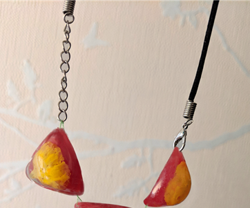 Scented Flower Necklace 