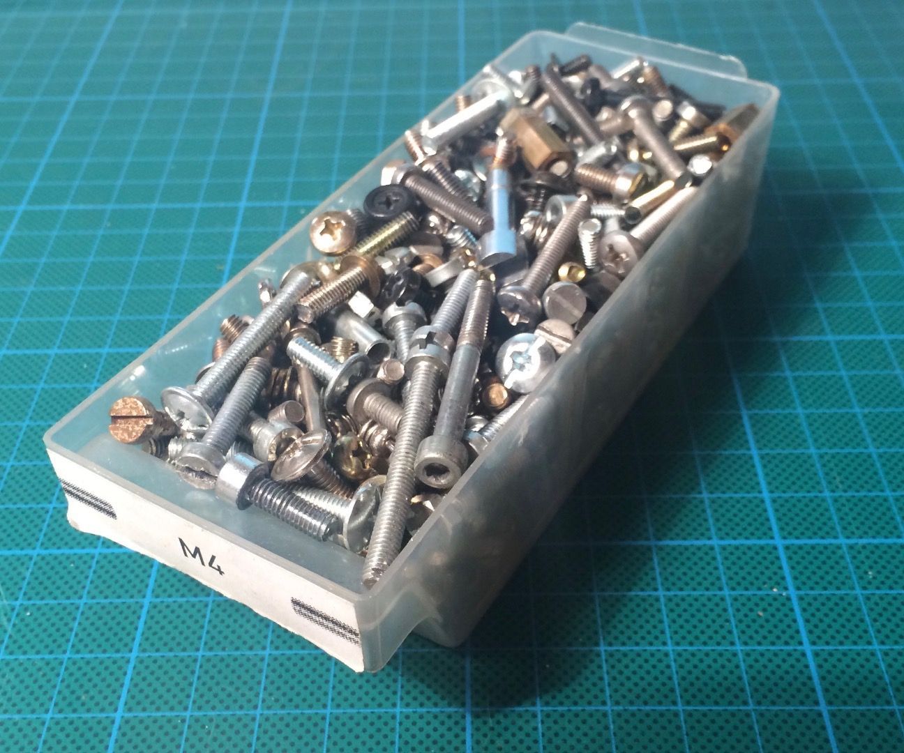 Old Makers Tipps 1: Stuck Parts Drawers