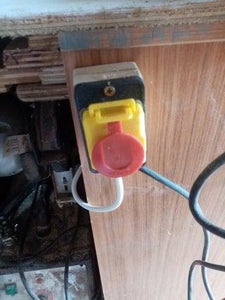 The Emergency Stop Mount